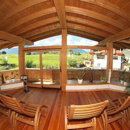 Farm stay Bauernhof Leneler *