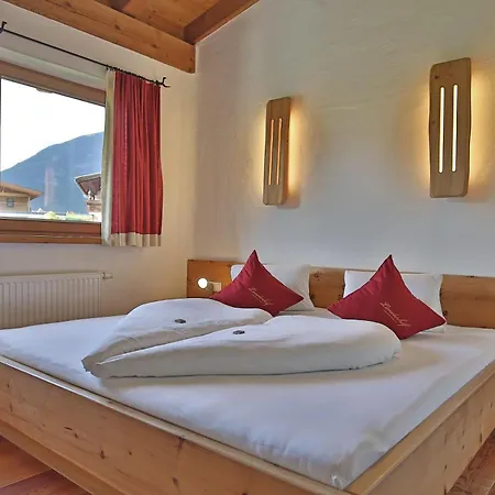 Kinderbauernhof Leneler Arzl im Pitztal