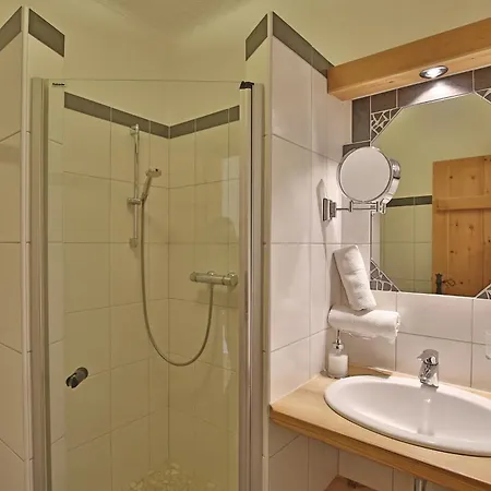 Kinderbauernhof Leneler 农家乐 阿泽皮茨陶