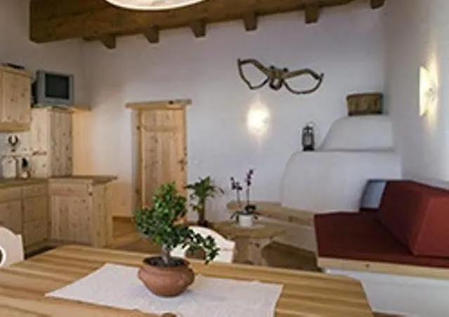 Çiftlik konaklama Kinderbauernhof Leneler Arzl im Pitztal