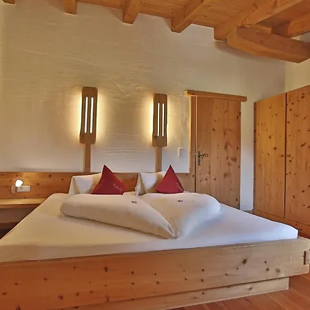 Kinderbauernhof Leneler Alloggio per agriturismo Arzl im Pitztal