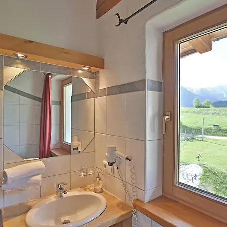 Kinderbauernhof Leneler Arzl im Pitztal