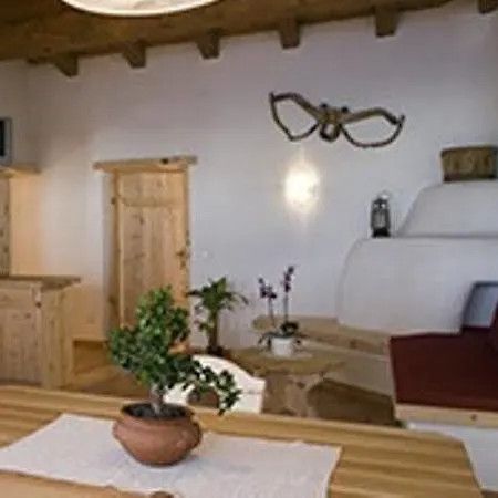 Alloggio per agriturismo Kinderbauernhof Leneler Arzl im Pitztal