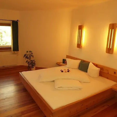 Kinderbauernhof Leneler Arzl im Pitztal